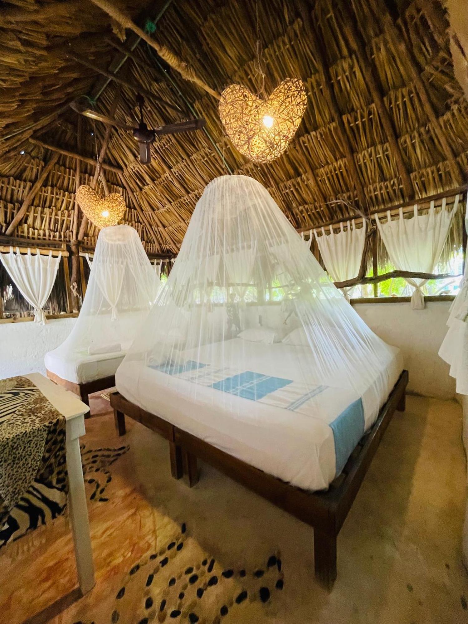 Casa Jade Ecobungalows Las Coloradas Yuluc Exterior photo