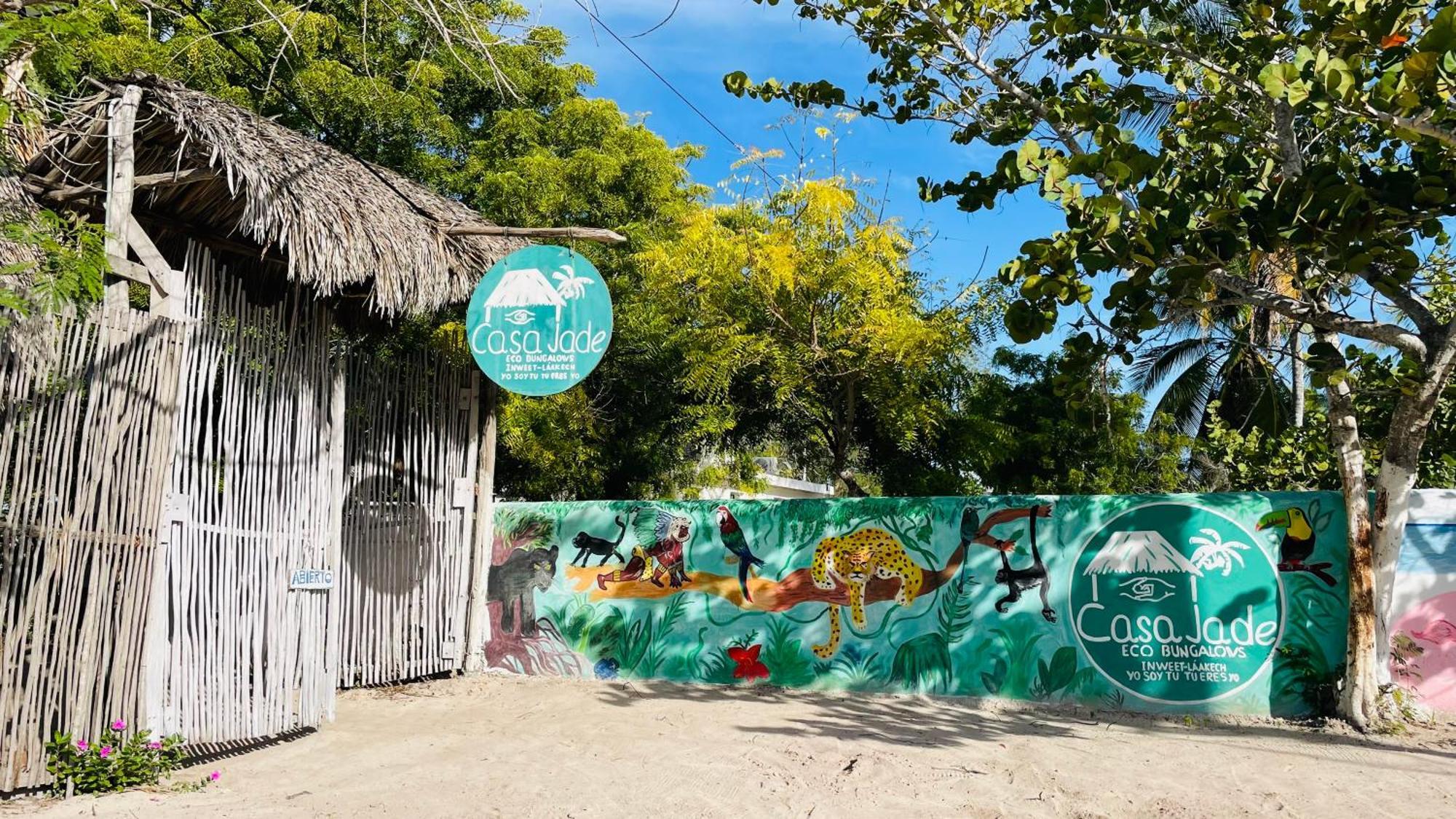 Casa Jade Ecobungalows Las Coloradas Yuluc Exterior photo